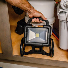 Nitro 20V Power Share Cordless LED Work Light (Tool Only)